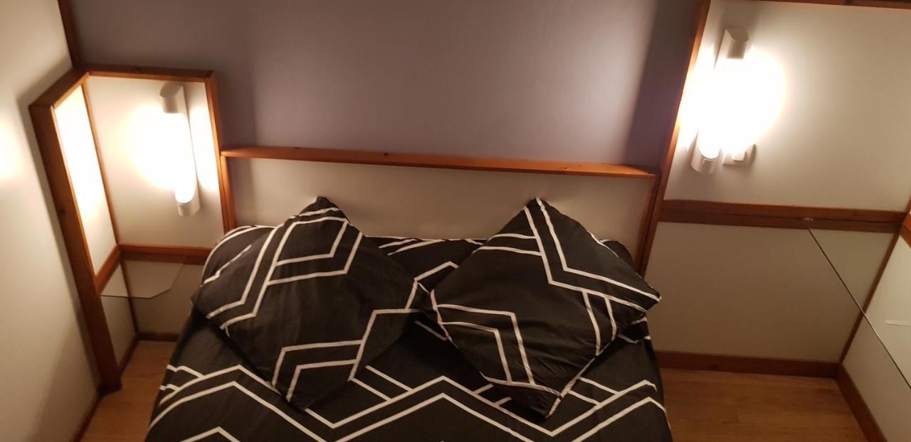 Hotel Eco Logis Espace Bellevue Séméac Екстериор снимка